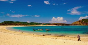 Tempat Wisata Pantai Tanjung AAN Lombok