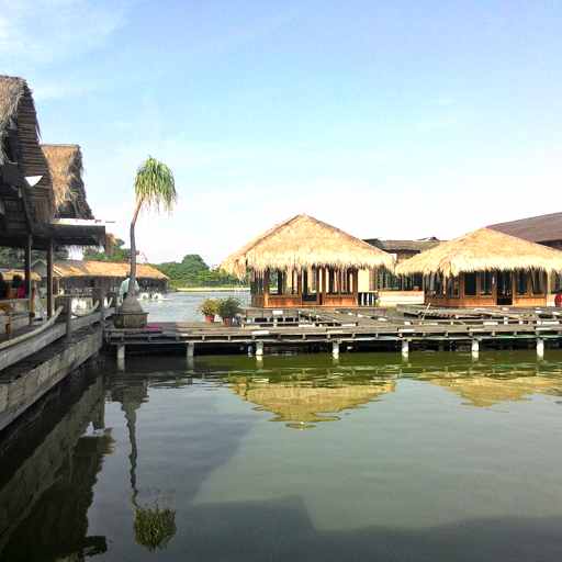 20 Tempat Wisata Kuliner di Semarang Enak dan Populer